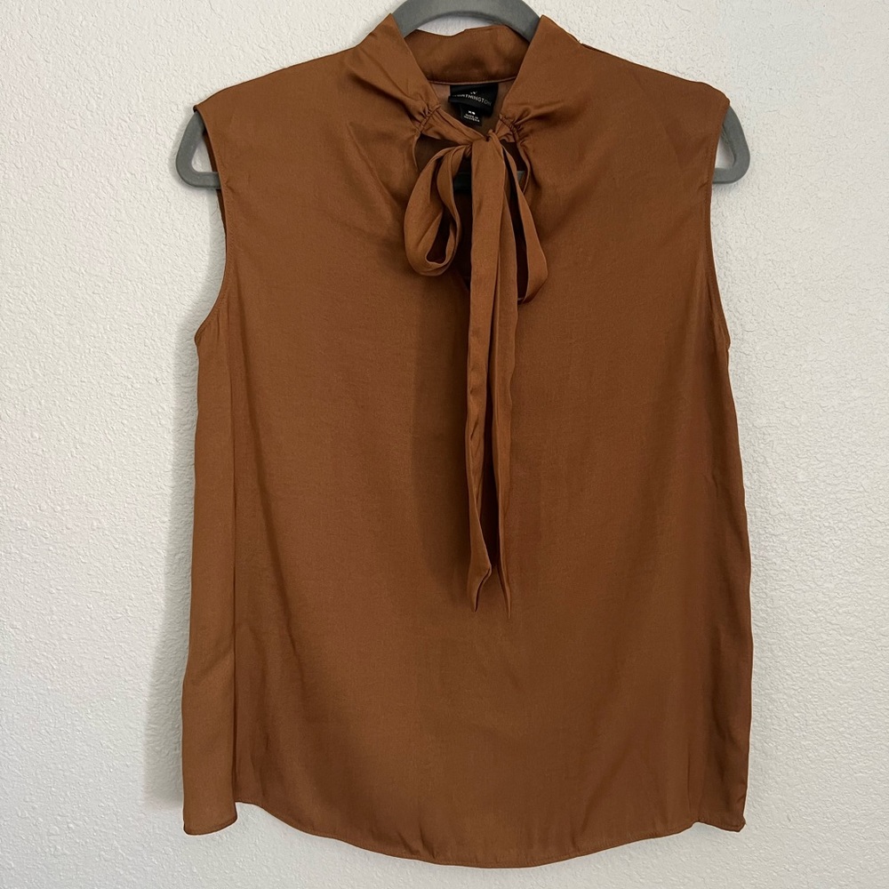 Elegant top Brown color small size